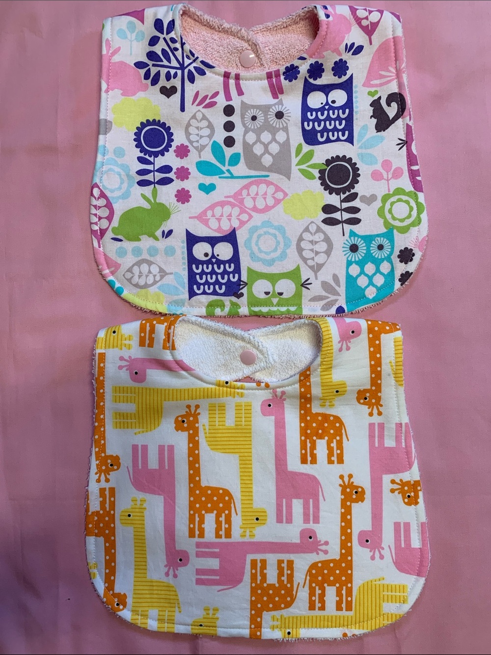 Handmade unused 2-Pack Kids Bibs Set - Pink & Multicolor Animal Prints.